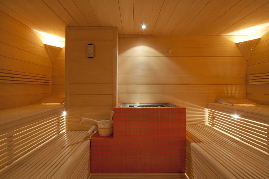 Hotel_Couronne-Zermatt-Sauna-1-142928