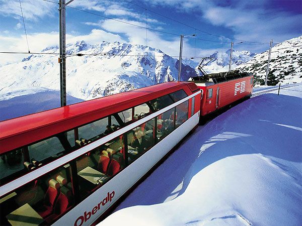 Rides on glacier express